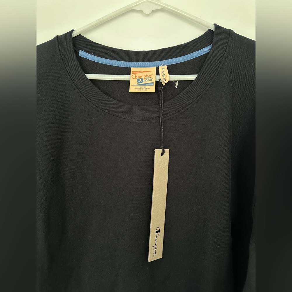 NWT USA Reverse Weave Premium Crewneck Sweatshirt